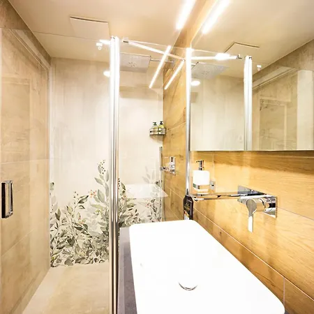 Dh Vankovka Design 1kk - 1 Min Vankovka, Bus, Train - Netflix, Smarttv, Free Nespresso, Free Parking Apartament *