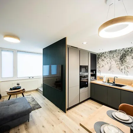 Apartament Dh Vankovka Design 1kk - 1 Min Vankovka, Bus, Train - Netflix, Smarttv, Free Nespresso, Free Parking *