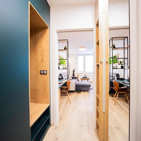 Dh Vankovka Design 1kk - 1 Min Vankovka, Bus, Train - Netflix, Smarttv, Free Nespresso, Free Parking
