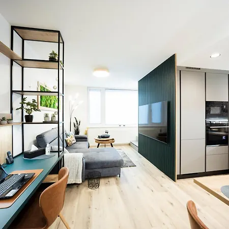 Apartament Dh Vankovka Design 1kk - 1 Min Vankovka, Bus, Train - Netflix, Smarttv, Free Nespresso, Free Parking *