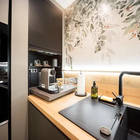 Dh Vankovka Design 1kk - 1 Min Vankovka, Bus, Train - Netflix, Smarttv, Free Nespresso, Free Parking Apartament *