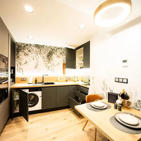 Dh Vankovka Design 1kk - 1 Min Vankovka, Bus, Train - Netflix, Smarttv, Free Nespresso, Free Parking Apartament *