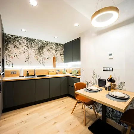 Dh Vankovka Design 1kk - 1 Min Vankovka, Bus, Train - Netflix, Smarttv, Free Nespresso, Free Parking *