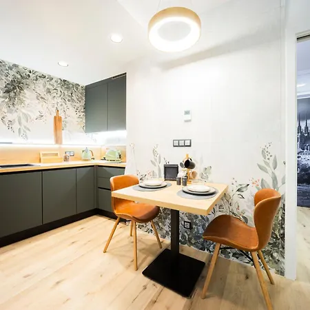 Apartament Dh Vankovka Design 1kk - 1 Min Vankovka, Bus, Train - Netflix, Smarttv, Free Nespresso, Free Parking *